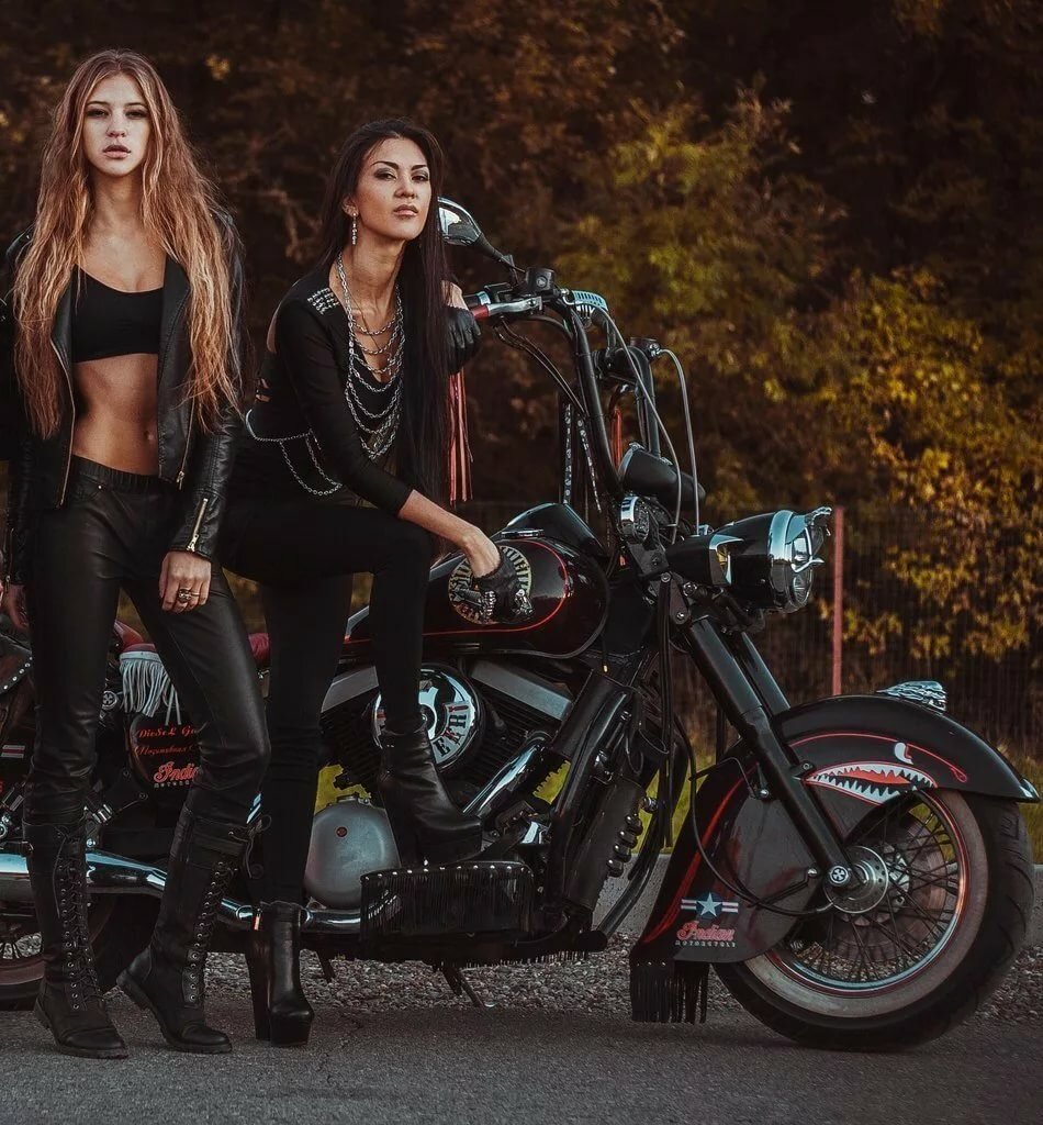 Beautiful girls and bikes in Puchon