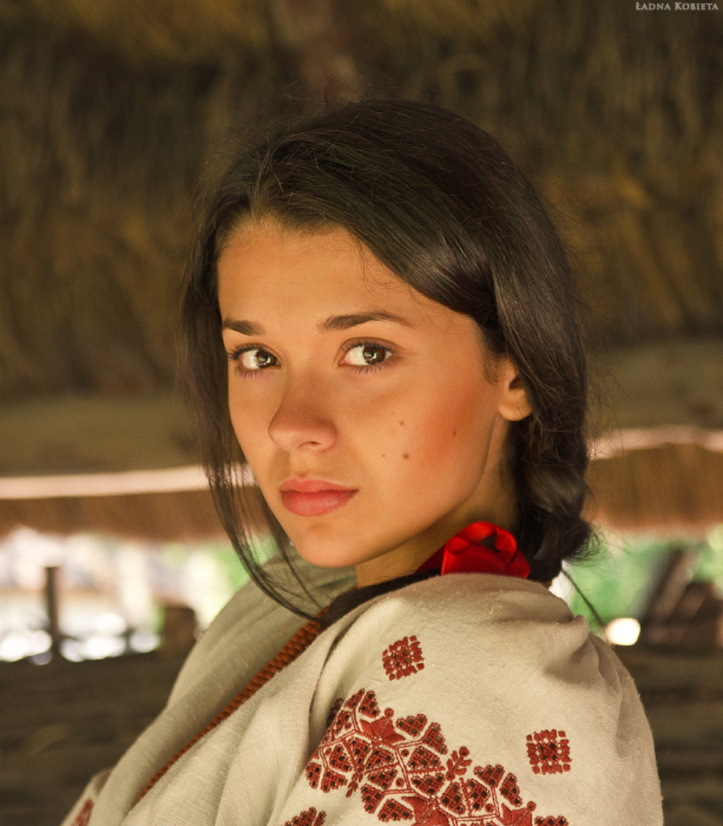Girls in Slavic costumes in Puchon