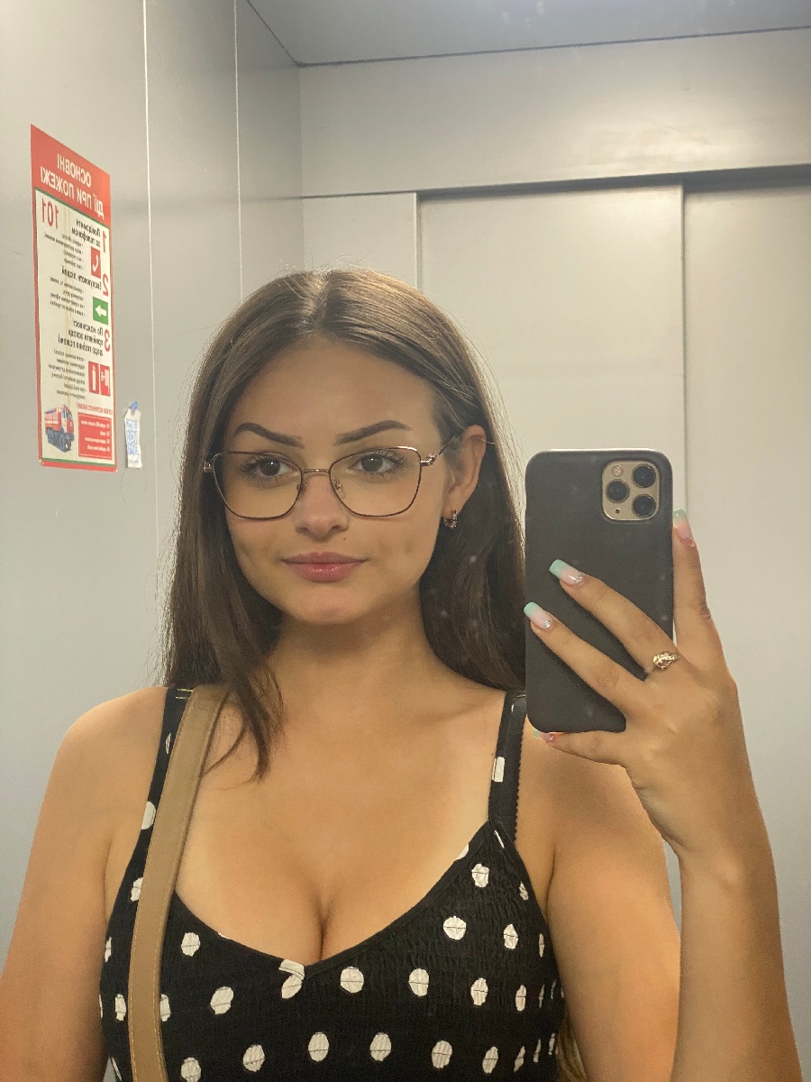 Sexy model Stacy in Puchon