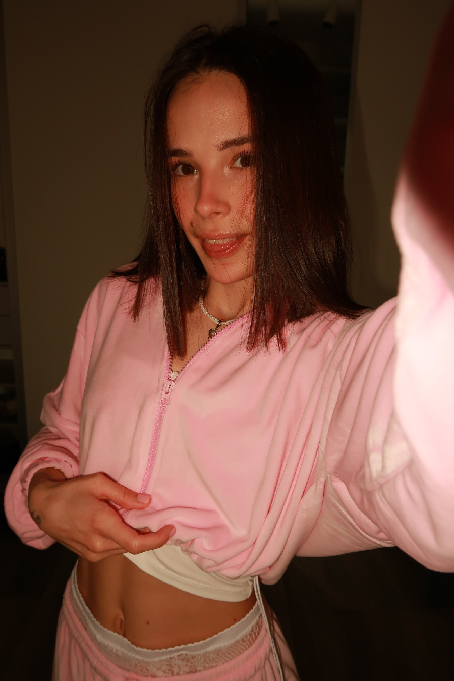 Tina brings the glow — live moments in Puchon